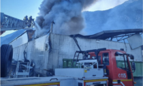 Maxi incendio in azienda a Colico: fiamme sotto controllo