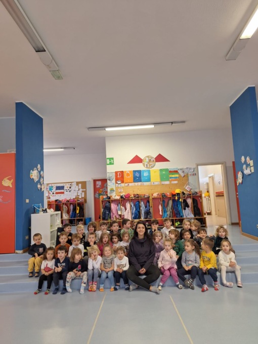 Al Giardino d’Infanzia con l’esperta in baby-yoga