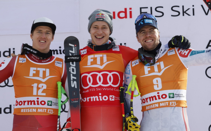 Il fuoriclasse Marco Odermatt domina il SuperG