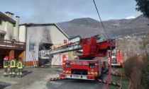 Incendio a Montagna in Valtellina: brucia deposito