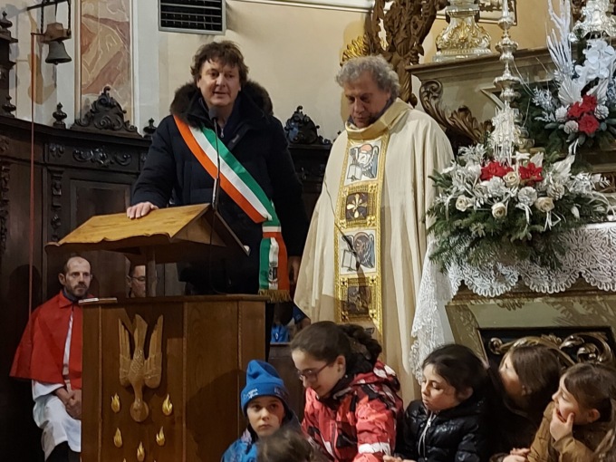 La Valfurva saluta don Mario Bagiolo