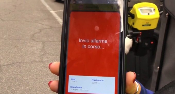 A Sondrio portalettere più sicuri con la funzione SOS dal palmare