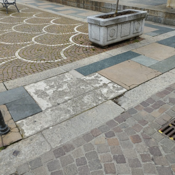 E’ rovinato il sagrato della Basilica