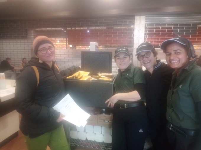McDonald’s e Fondazione McDonald donano 40 pasti caldi a settimana