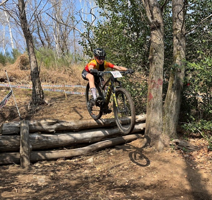 Doppio impegno per gli atleti di Melavì Tirano Bike: Matteo La Capria trionfa al “Vittoria XCO”