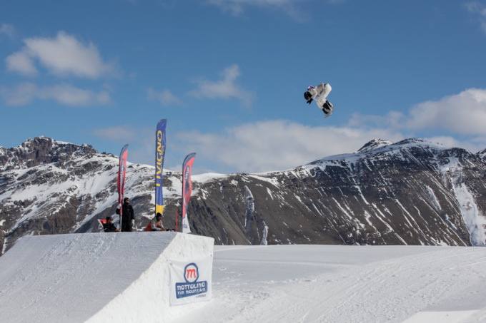 Livigno in festa per il primo evento Mondiale di Freestyle al Mottolino Snowpark