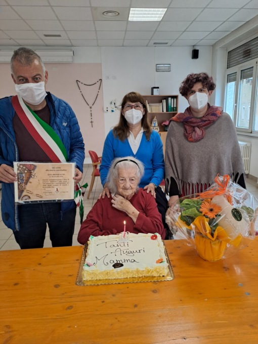 Zita Bonifacio ha festeggiato 103 anni