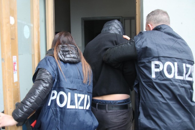 Fuggito dalla Valle per evitare la condanna, è stato trovato in Spagna ed estradato