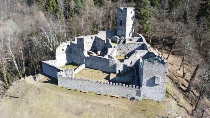 Cominciano le visite estive all’Antica Pieve di Mazzo