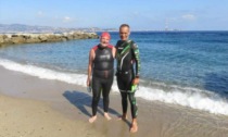 Ipovedente attraversa a nuoto lo Stretto di Messina, l'impresa del valtellinese Giulio Gusmeroli