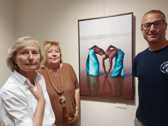 Paola Sosio ospita la mostra “Agua” di Denisse Ariana Pèrez