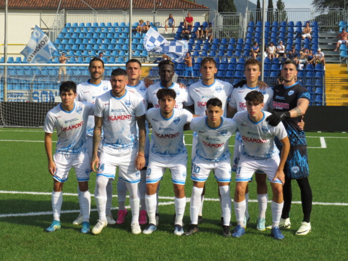 La Nuova Sondrio Calcio esce a testa alta contro il Lecco