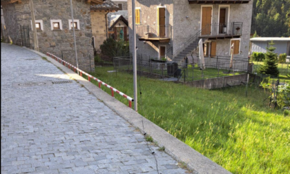 Ladri rubano le luci per la festa della Contrada Vassalini