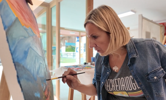 “Montagne: Versione B”, le tele dell’artista Barbara Bonfadini esposte alla Livigno Art Domus