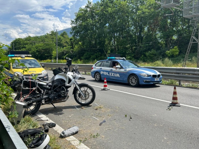 Spaventoso incidente sulla Statale 38: disagi al traffico a Castione Andevenno