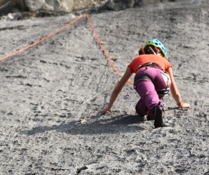In falesia con le Guide alpine della Lombardia, iniziativa gratuita anche per i bambini