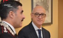 Il Prefetto Roberto Bolognesi saluta il Colonnello Marco Piras