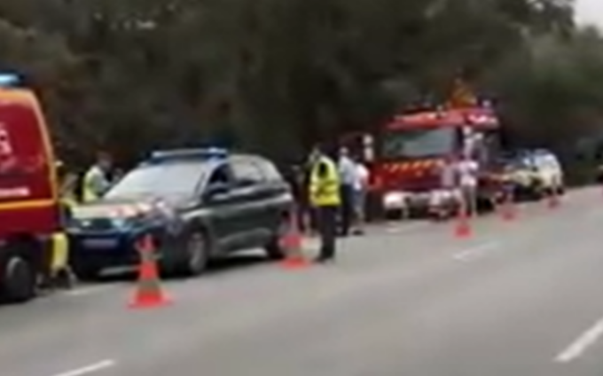 Schianto contro un albero: Paolo Patelli e sua moglie Angelina Robustellini muoiono in Corsica