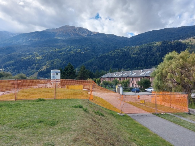 Ciclopedonale interrotta dai lavori
