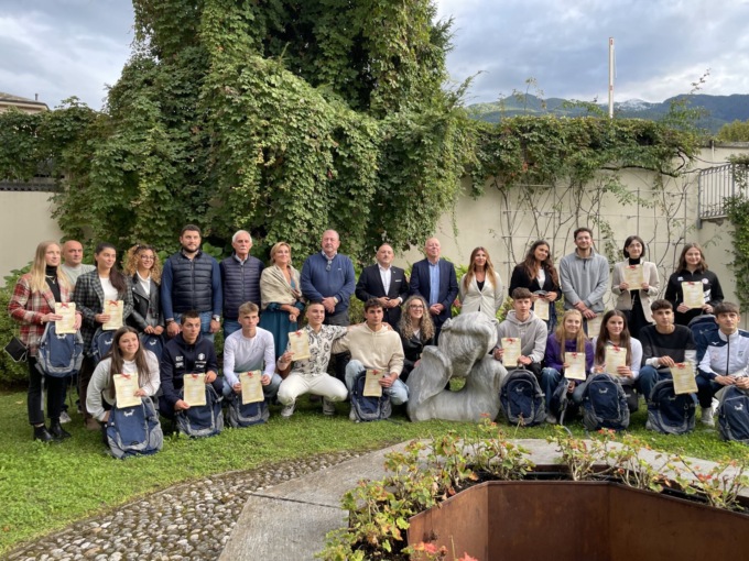 Tesi di laurea e risultati sportivi: borse di studio per 23 giovani dal BIM