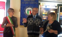 La mostra itinerante "Tutti i colori dell'azzurro"