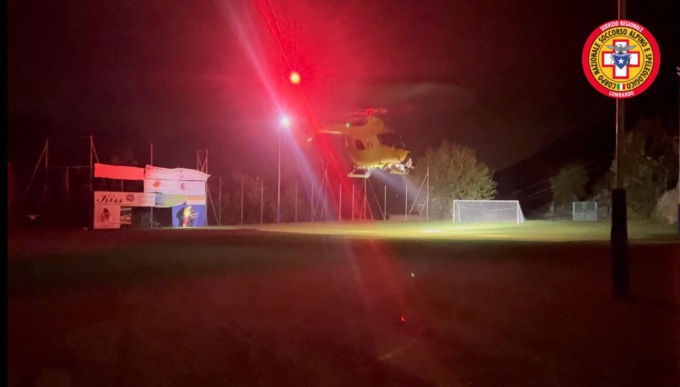 Escursionista recuperato dal Soccorso Alpino dopo una complessa operazione
