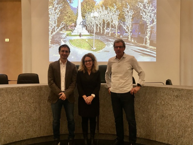 Natale a Sondrio, la città… s’illumina