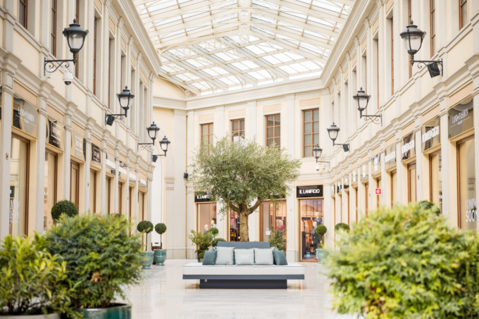 Nuove proposte di ristorazione e negozi con il restyling  della food court e della galleria al Franciacorta Village