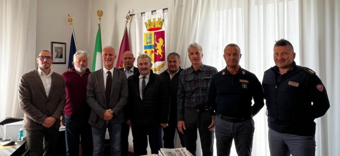 Polizia di Stato: presenza rinnovata per la sicurezza e il soccorso in montagna nella stagione sciistica 2024/2025