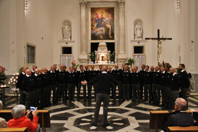 Il Coro Cai di Sondrio canta per Rosa Riva