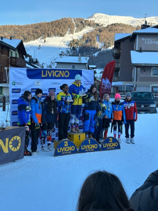 Quasi 200 piccoli atleti per la prima prova dello sci alpino, tecnica classica per i giovani fondisti