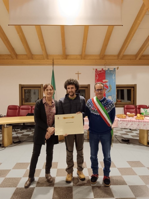 Il riconoscimento Ent de Valdesot consegnato a Marco Rodigari