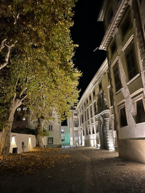 Palazzo Salis in vendita, così se ne va un pezzo della storia