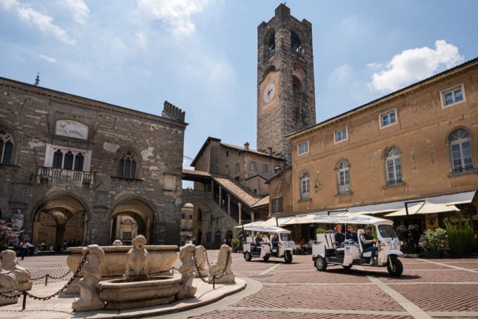 Arrivare a Bergamo Alta (Berghem de Sùra): a piedi, con la funicolare o…