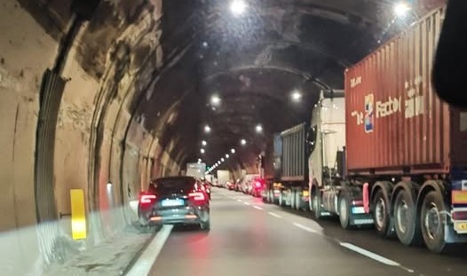 Tamponamento sulla Statale 36, difficoltà per chi viaggia