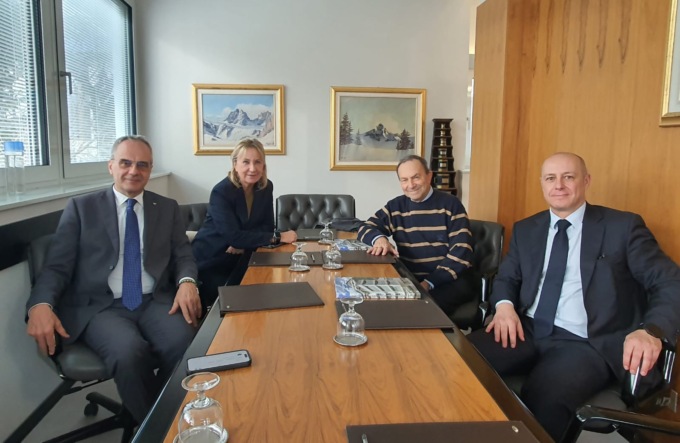 Uniti per lavorare insieme allo sviluppo locale