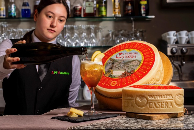 Da domani arriva la Ciaspolata delle DOP, con i formaggi Valtellina Casera e Bitto