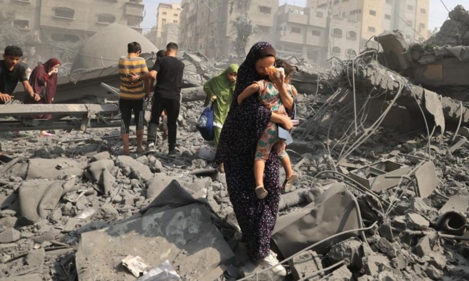 Sabato in città “Da Sondrio a Gaza – 100×100 Gaza”