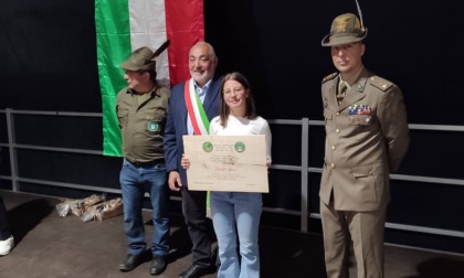 Ad Agnese Ghilotti la borsa di studio degli Alpini