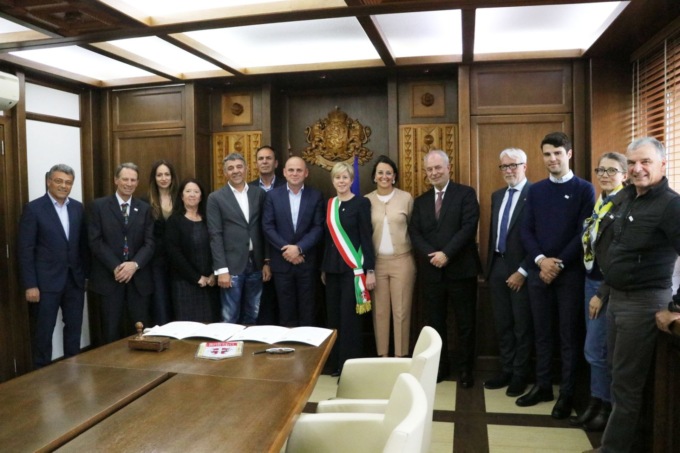 Siglato il gemellaggio tra Bormio e Bansko