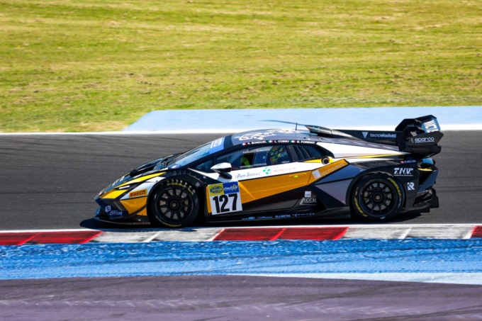 Buona la prima per Giuseppe Forenzi al debutto nel Campionato Italiano GT Endurance
