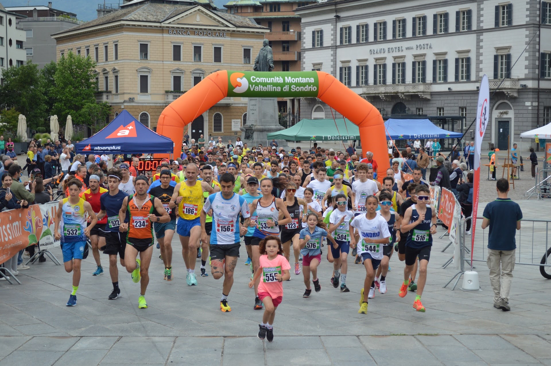 CORSA DELLA REPUBBLICA 2025 - Partenza
