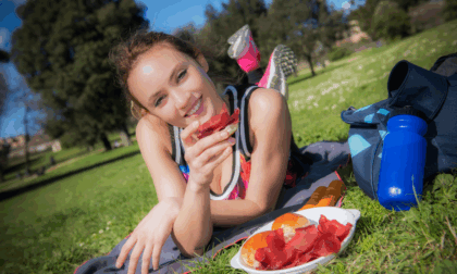 Gen Z: più sportiva, consapevole e amante della montagna