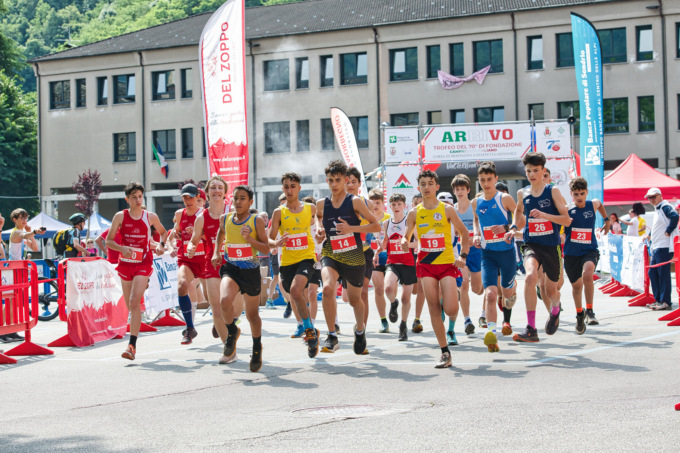 Morbegno celebra i 70 anni del GS CSI con i tricolori giovanili di corsa in montagna