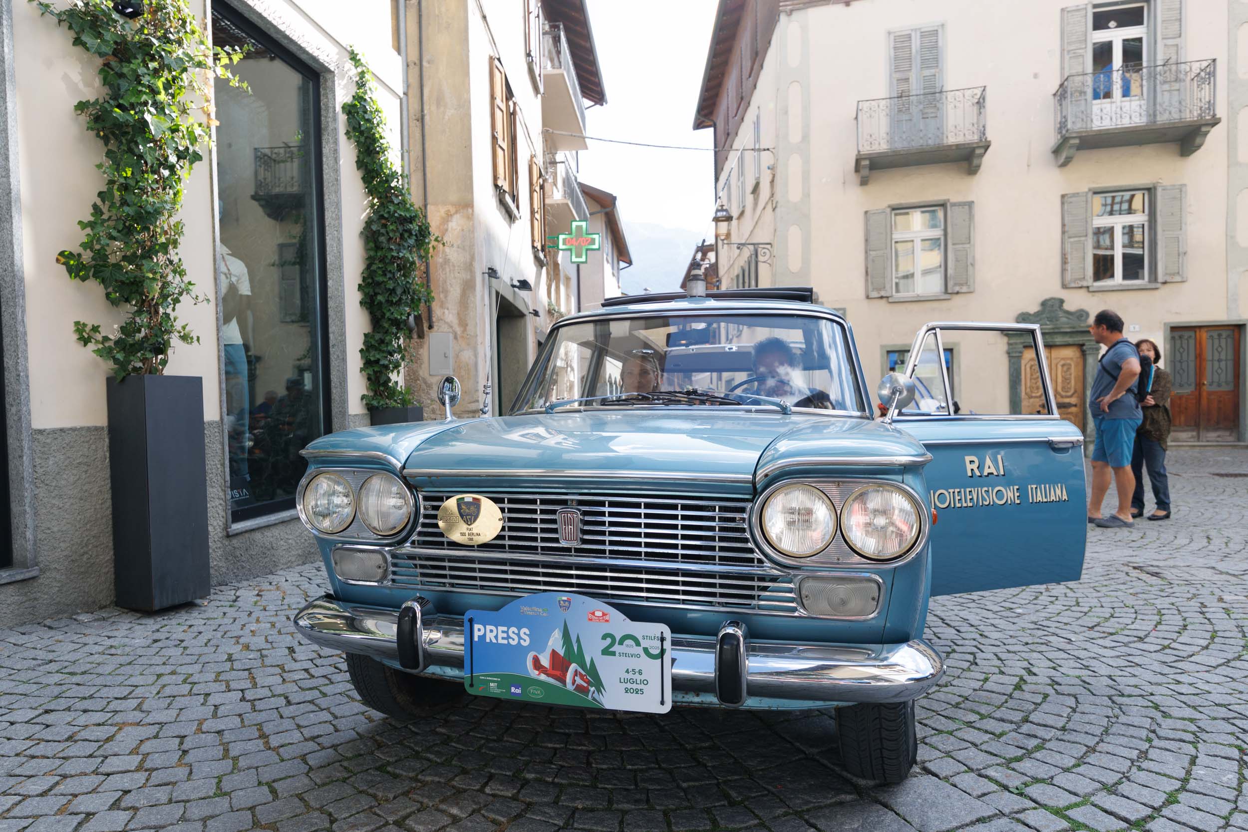200 anni dello stelvio foto roby trab-1005
