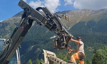 Giovane operaio muore precipitando mentre recupera le capre