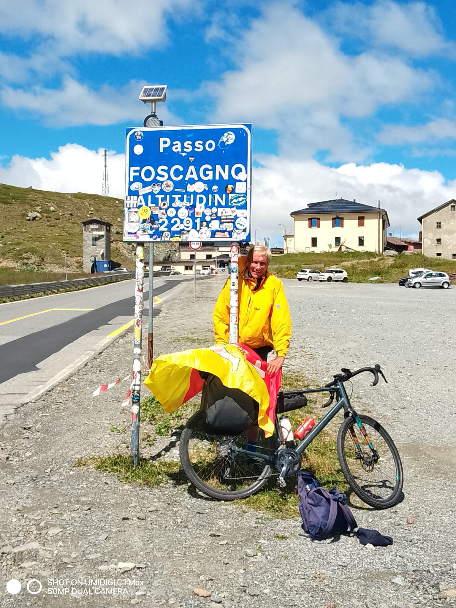 Leonardo Cavazzi a Passo del Foscagno, il punto più alto xdel viaggio
