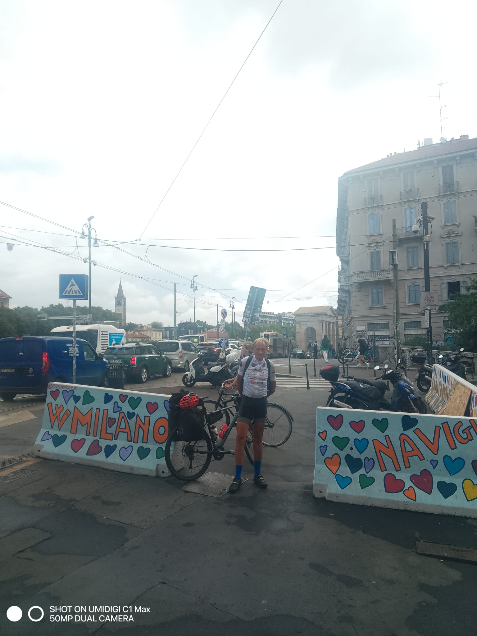 Leonardo Cavazzi ai Navigli di Milano