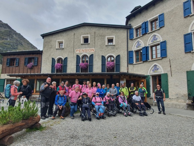 Inclusione in quota con I Rifugi in Rosa