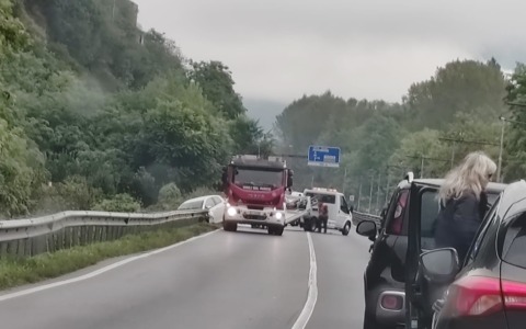 Incidente sulla Statale 38, traffico in tilt a Sondrio